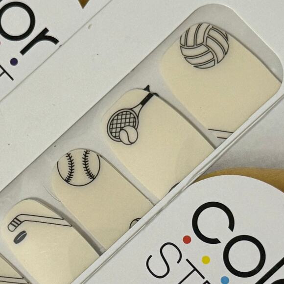 New Color Street “Game On” Sports Theme Clear Transparent Overlay Nail Strips - Picture 1 of 1